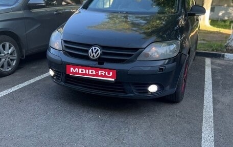 Volkswagen Golf Plus I, 2008 год, 600 000 рублей, 2 фотография