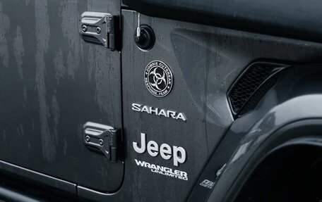Jeep Wrangler, 2018 год, 5 990 000 рублей, 13 фотография