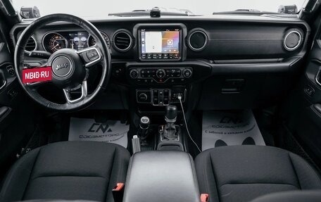 Jeep Wrangler, 2018 год, 5 990 000 рублей, 9 фотография