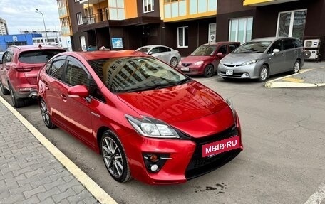 Toyota Prius, 2013 год, 1 490 000 рублей, 3 фотография