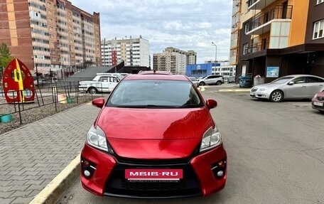 Toyota Prius, 2013 год, 1 490 000 рублей, 4 фотография