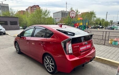 Toyota Prius, 2013 год, 1 490 000 рублей, 6 фотография