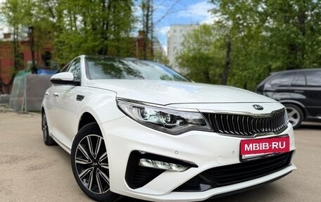 KIA Optima IV, 2019 год, 1 955 000 рублей, 2 фотография