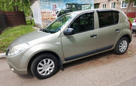Renault Sandero I, 2012 год, 750 000 рублей, 6 фотография