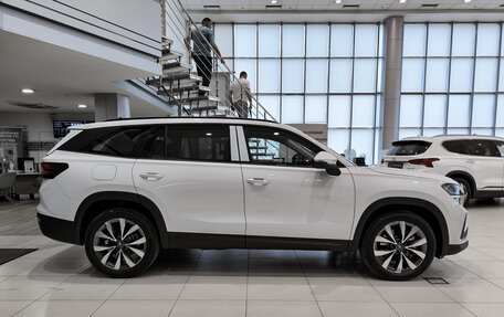 Skoda Kodiaq, 2025 год, 5 399 000 рублей, 4 фотография