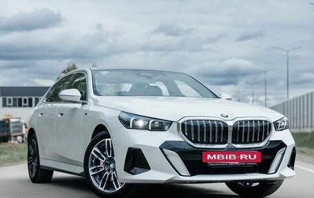 BMW 5 серия, 2024 год, 7 450 000 рублей, 8 фотография