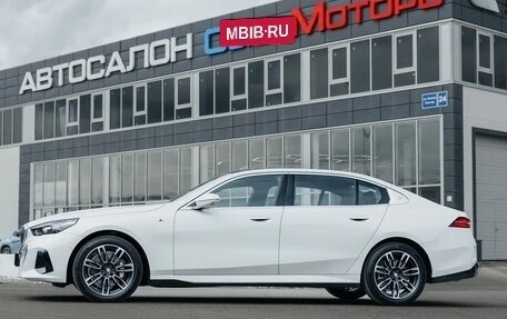 BMW 5 серия, 2024 год, 7 450 000 рублей, 4 фотография
