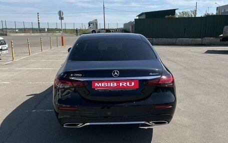 Mercedes-Benz E-Класс, 2021 год, 3 500 000 рублей, 3 фотография