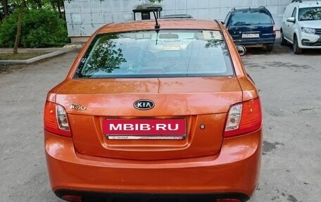 KIA Rio II, 2010 год, 650 000 рублей, 5 фотография