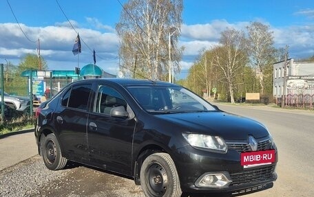 Renault Logan II, 2015 год, 620 000 рублей, 2 фотография