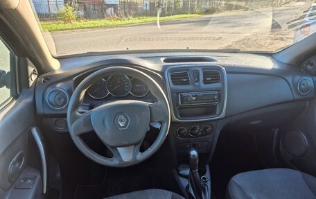 Renault Logan II, 2015 год, 620 000 рублей, 9 фотография