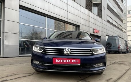 Volkswagen Passat B8 рестайлинг, 2018 год, 2 150 000 рублей, 2 фотография