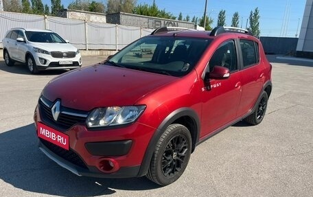 Renault Sandero II рестайлинг, 2016 год, 994 000 рублей, 1 фотография