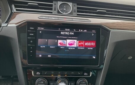 Volkswagen Passat B8 рестайлинг, 2018 год, 2 150 000 рублей, 19 фотография
