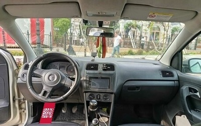 Volkswagen Polo VI (EU Market), 2011 год, 575 000 рублей, 1 фотография