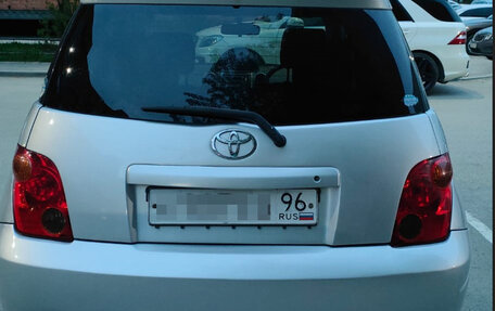 Toyota Ist II, 2004 год, 550 000 рублей, 5 фотография