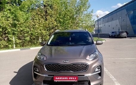 KIA Sportage IV рестайлинг, 2020 год, 2 700 000 рублей, 1 фотография