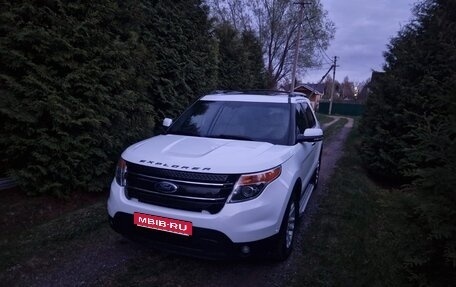 Ford Explorer VI, 2014 год, 1 750 000 рублей, 1 фотография