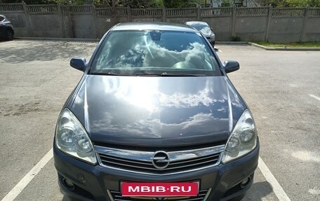 Opel Astra H, 2009 год, 520 000 рублей, 1 фотография