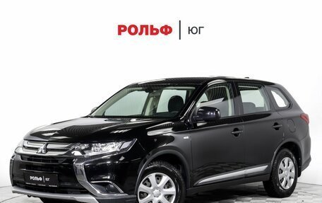 Mitsubishi Outlander III рестайлинг 3, 2018 год, 1 995 000 рублей, 1 фотография