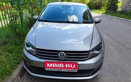 Volkswagen Polo VI (EU Market), 2018 год, 1 300 000 рублей, 1 фотография