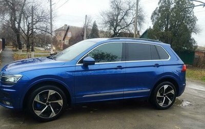 Volkswagen Tiguan II, 2018 год, 2 800 000 рублей, 1 фотография