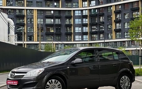 Opel Astra H, 2012 год, 650 000 рублей, 1 фотография