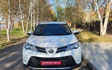 Toyota RAV4, 2013 год, 2 000 000 рублей, 1 фотография