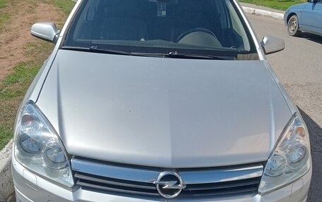 Opel Astra H, 2006 год, 650 000 рублей, 1 фотография