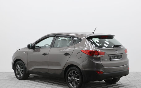 Hyundai ix35 I рестайлинг, 2015 год, 1 370 000 рублей, 3 фотография