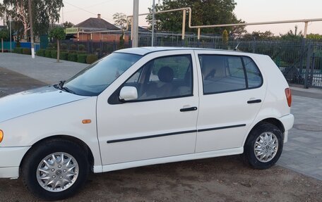 Volkswagen Polo III рестайлинг, 1997 год, 217 000 рублей, 1 фотография