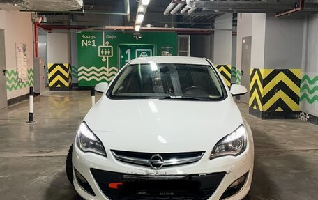 Opel Astra J, 2014 год, 1 600 000 рублей, 1 фотография