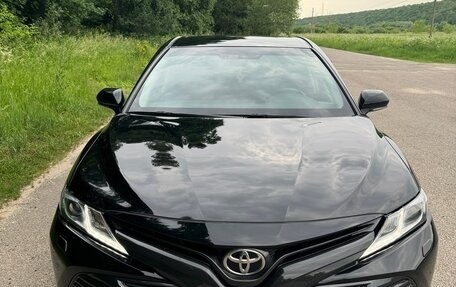 Toyota Camry, 2019 год, 2 900 000 рублей, 1 фотография