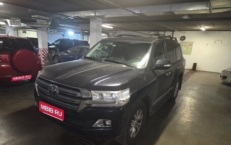 Toyota Land Cruiser 200, 2018 год, 6 900 000 рублей, 1 фотография