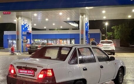 Daewoo Nexia I рестайлинг, 2010 год, 75 000 рублей, 1 фотография