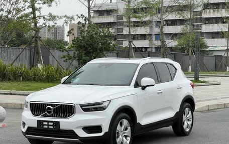 Volvo XC40 I, 2021 год, 2 200 100 рублей, 1 фотография