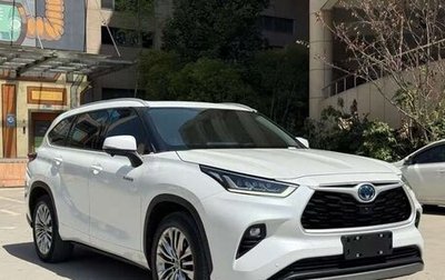 Toyota Highlander, 2022 год, 3 845 000 рублей, 1 фотография