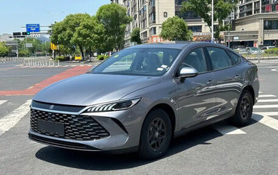 BYD Qin, 2025 год, 1 400 000 рублей, 1 фотография