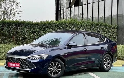 BYD Qin, 2023 год, 1 350 000 рублей, 1 фотография