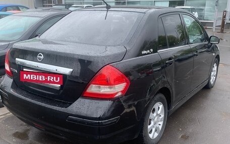 Nissan Tiida, 2010 год, 850 000 рублей, 4 фотография