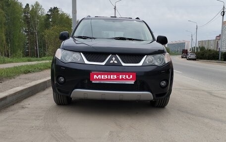 Mitsubishi Outlander III рестайлинг 3, 2007 год, 1 050 000 рублей, 1 фотография