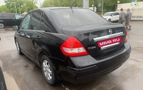 Nissan Tiida, 2010 год, 850 000 рублей, 6 фотография