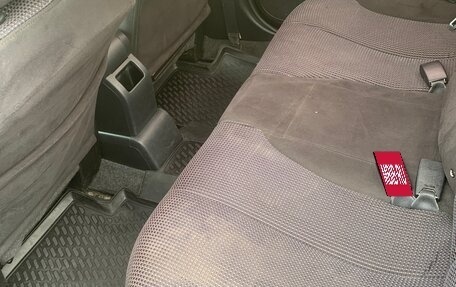 Nissan Tiida, 2010 год, 850 000 рублей, 8 фотография