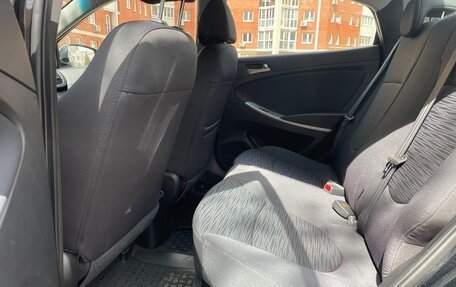 Hyundai Solaris II рестайлинг, 2016 год, 1 120 000 рублей, 21 фотография