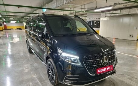 Mercedes-Benz V-Класс, 2024 год, 14 500 000 рублей, 1 фотография