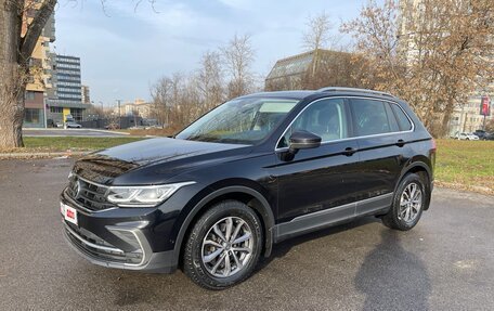 Volkswagen Tiguan II, 2021 год, 4 550 000 рублей, 25 фотография