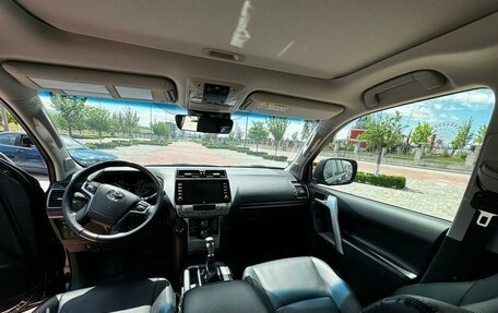 Toyota Land Cruiser, 2022 год, 8 000 000 рублей, 9 фотография