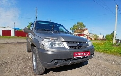 Chevrolet Niva I рестайлинг, 2011 год, 500 000 рублей, 1 фотография