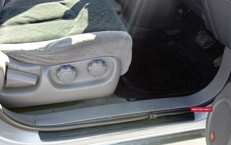 Toyota Harrier, 2000 год, 750 000 рублей, 13 фотография
