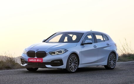 BMW 1 серия, 2020 год, 2 180 000 рублей, 1 фотография